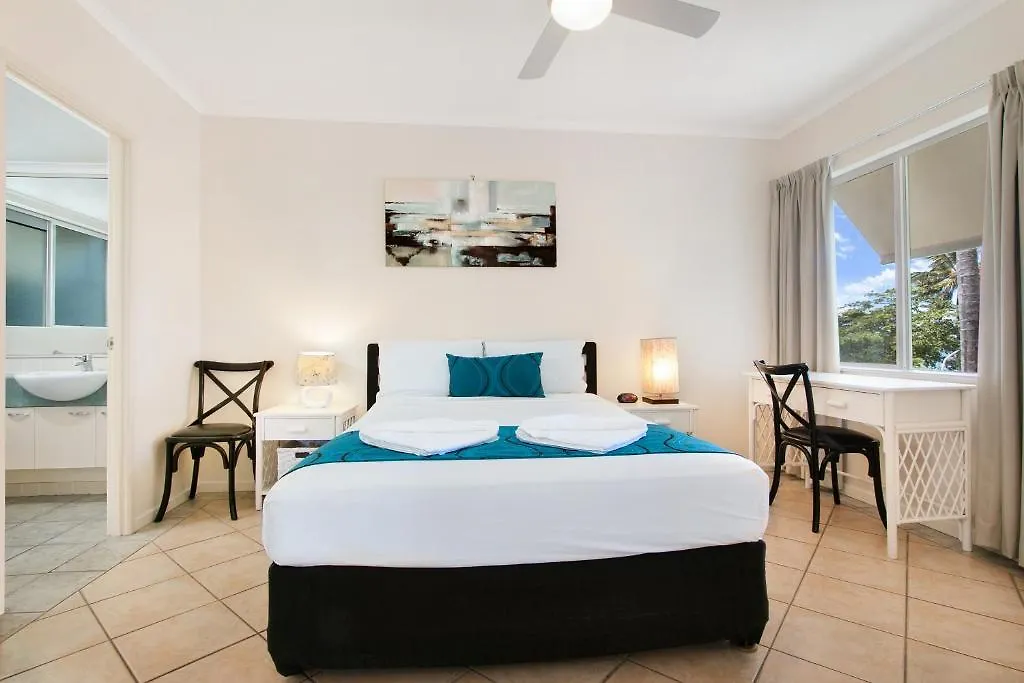 Aparthotel On The Beach Apartments Trinity Beach