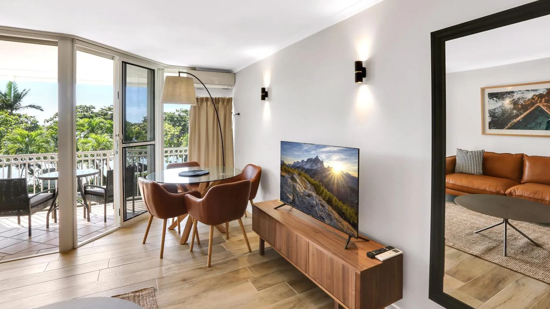On The Beach Apartments Trinity Beach Australien