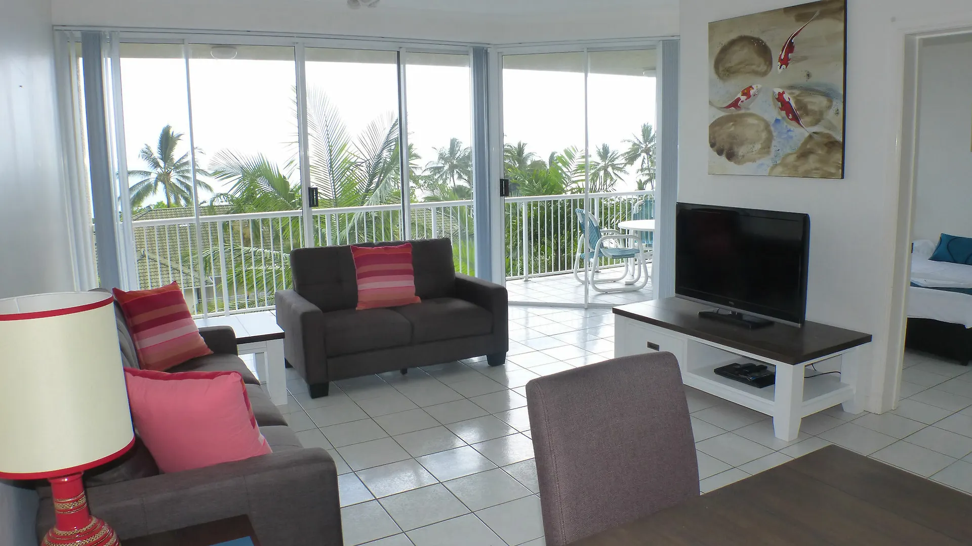 Aparthotel On The Beach Apartments Trinity Beach